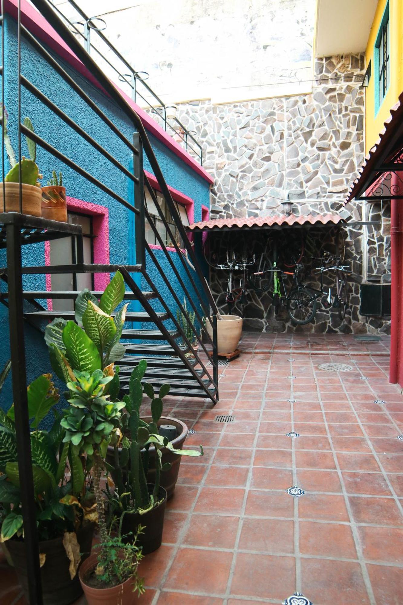 Hostal La Loteria Guadalajara Bagian luar foto