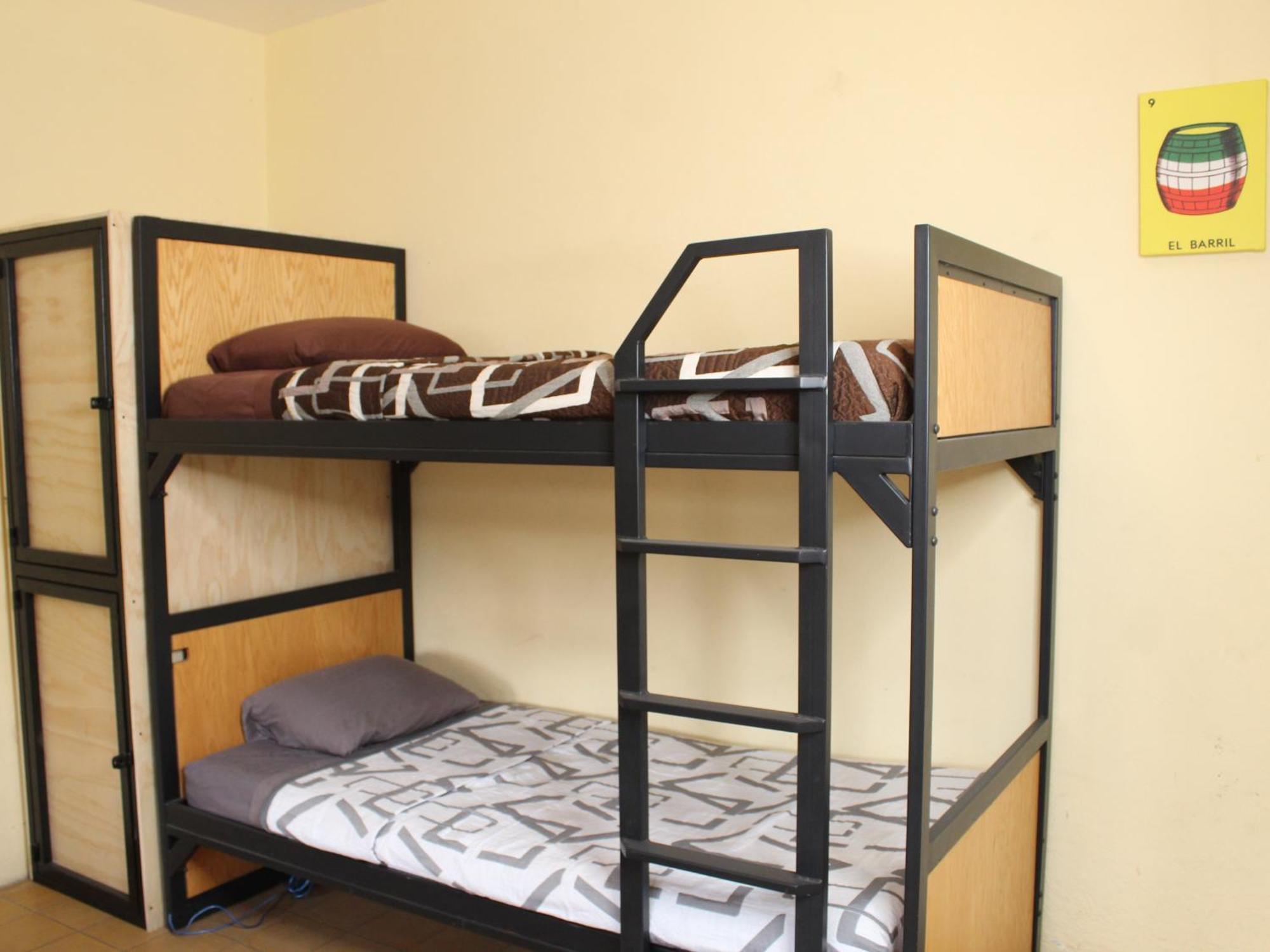 Hostal La Loteria Guadalajara Bagian luar foto