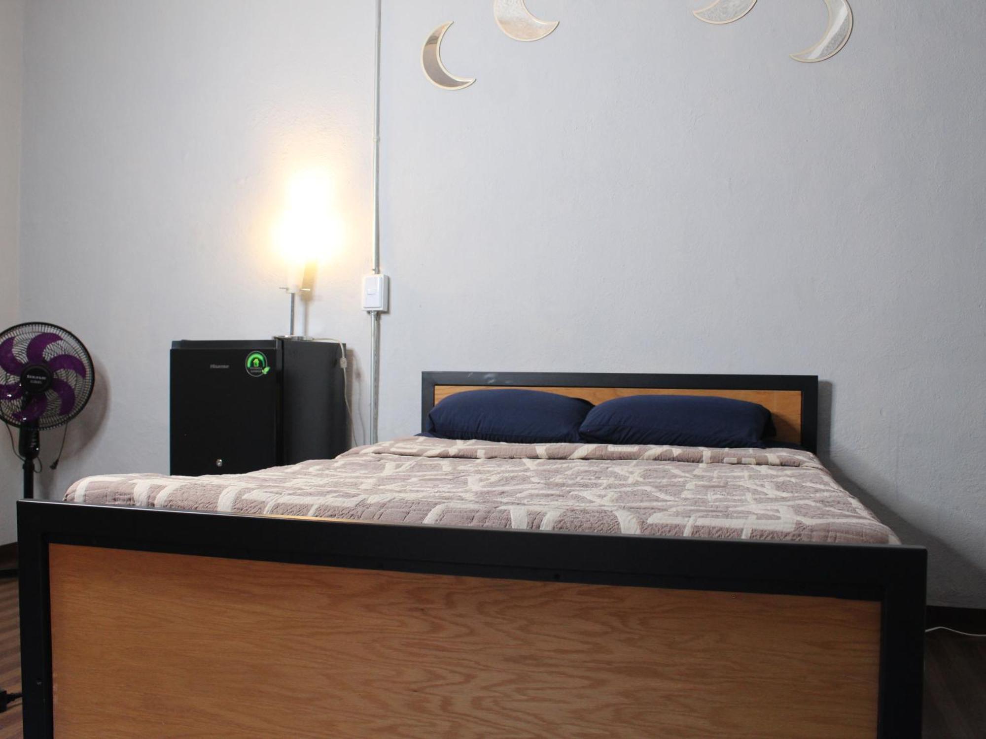 Hostal La Loteria Guadalajara Bagian luar foto