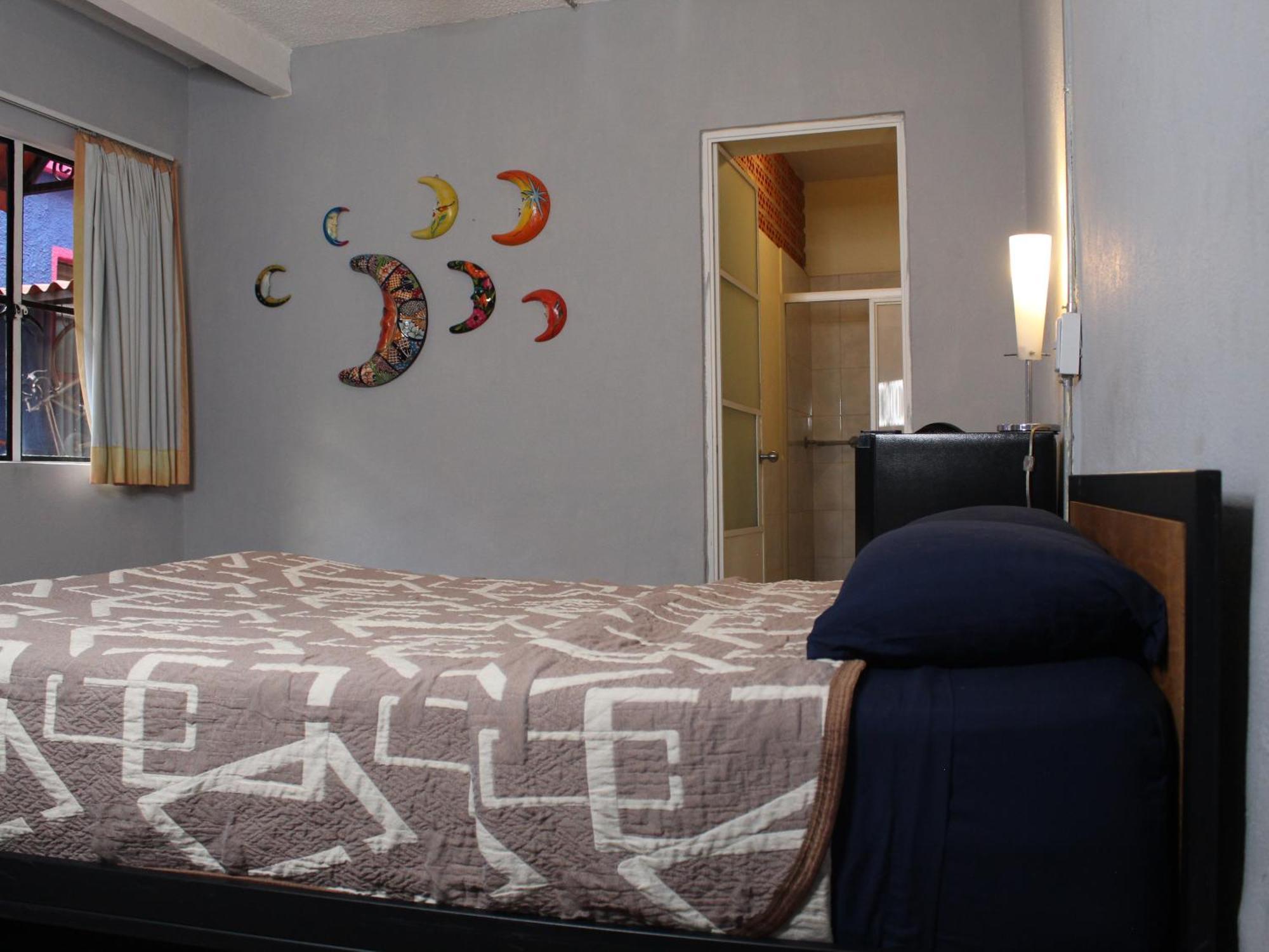 Hostal La Loteria Guadalajara Bagian luar foto
