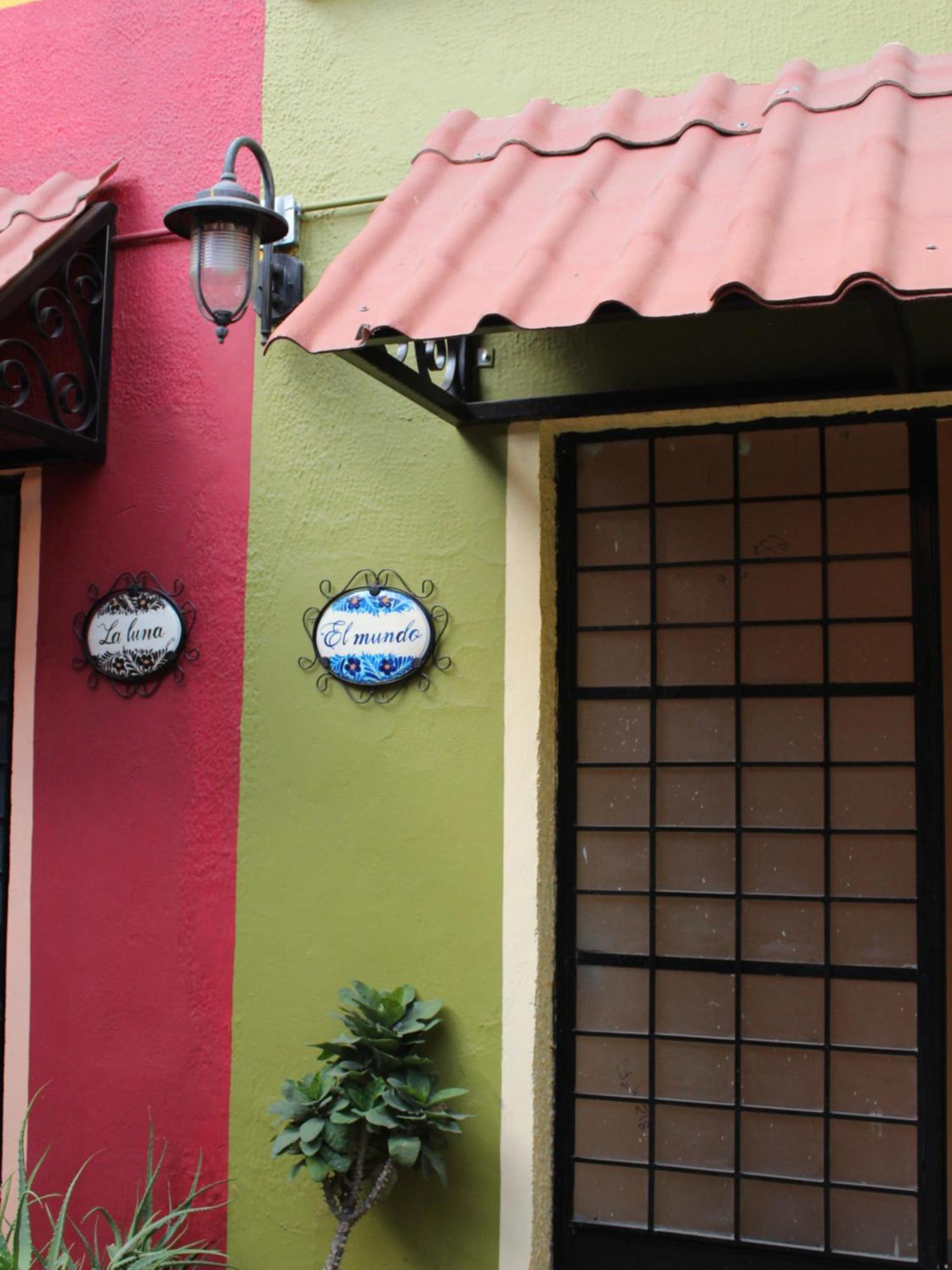 Hostal La Loteria Guadalajara Bagian luar foto