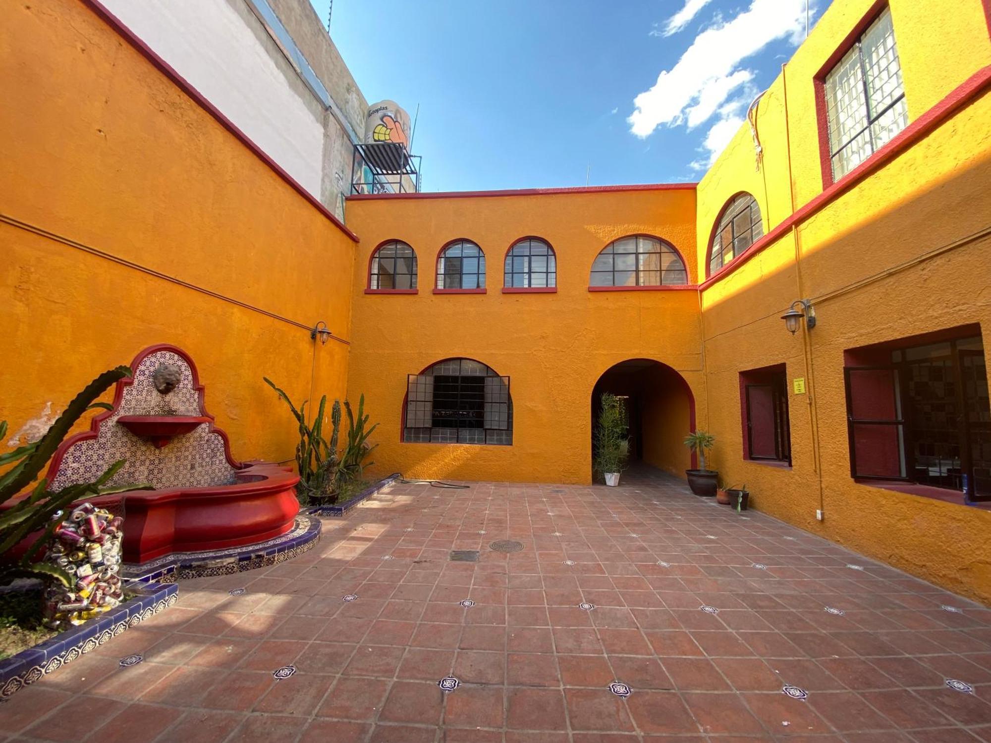 Hostal La Loteria Guadalajara Bagian luar foto